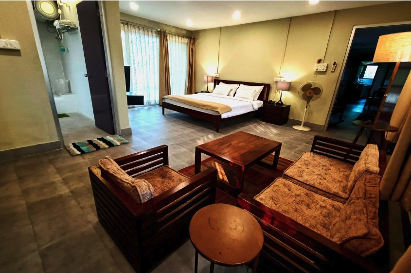 A guest room lounge area at Chai Seed Resorts